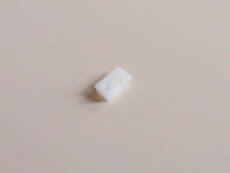Tükörleszoritó MÜANYAG (4mm)